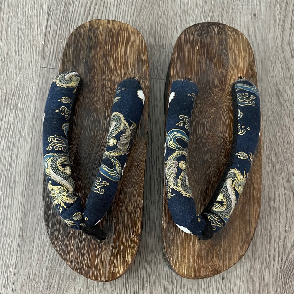 Chinese Flip Flops